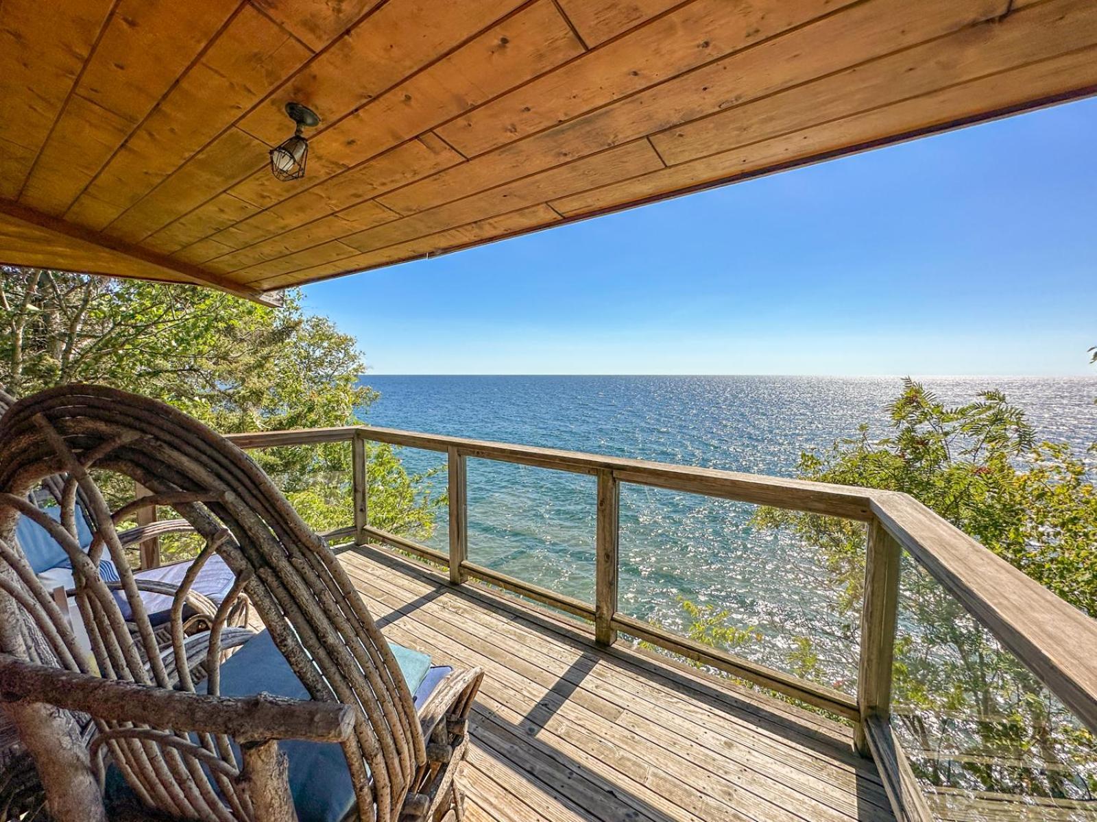 Baileys On The Lake By Cascade Vacation Rentals Лутсен Экстерьер фото